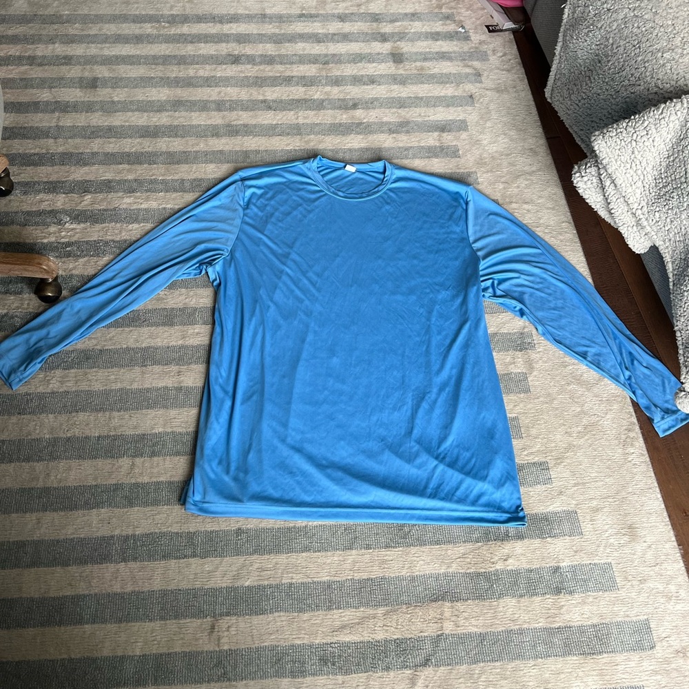 Long sleeve men’s athletic shirt.